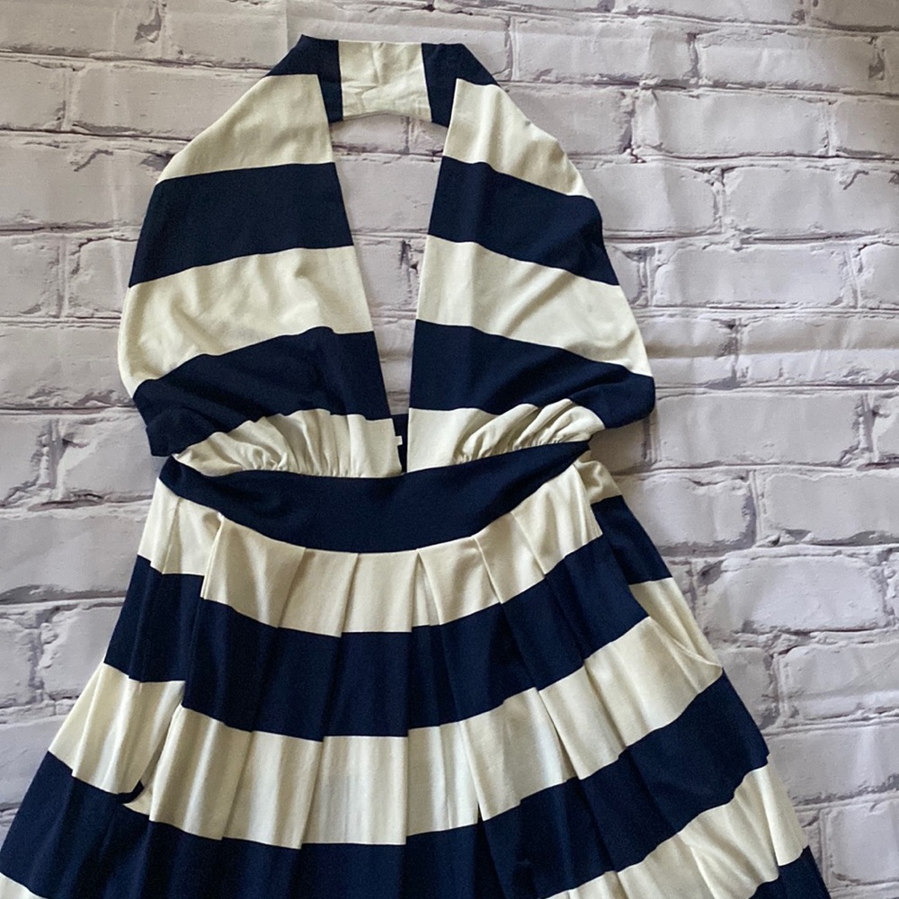 Nadia Tarr stripped halter neck jumpsuit. Navy and white color.